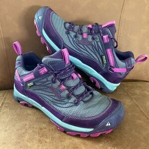 Women’s Keen Hiking Shoes
